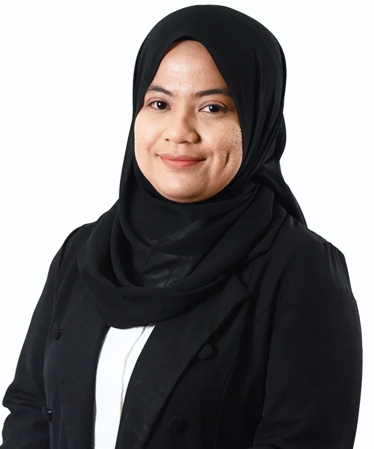 Liyana, Human Resource at Puncak AI, professional headshot